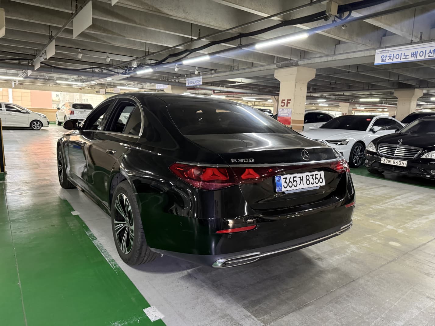 E200