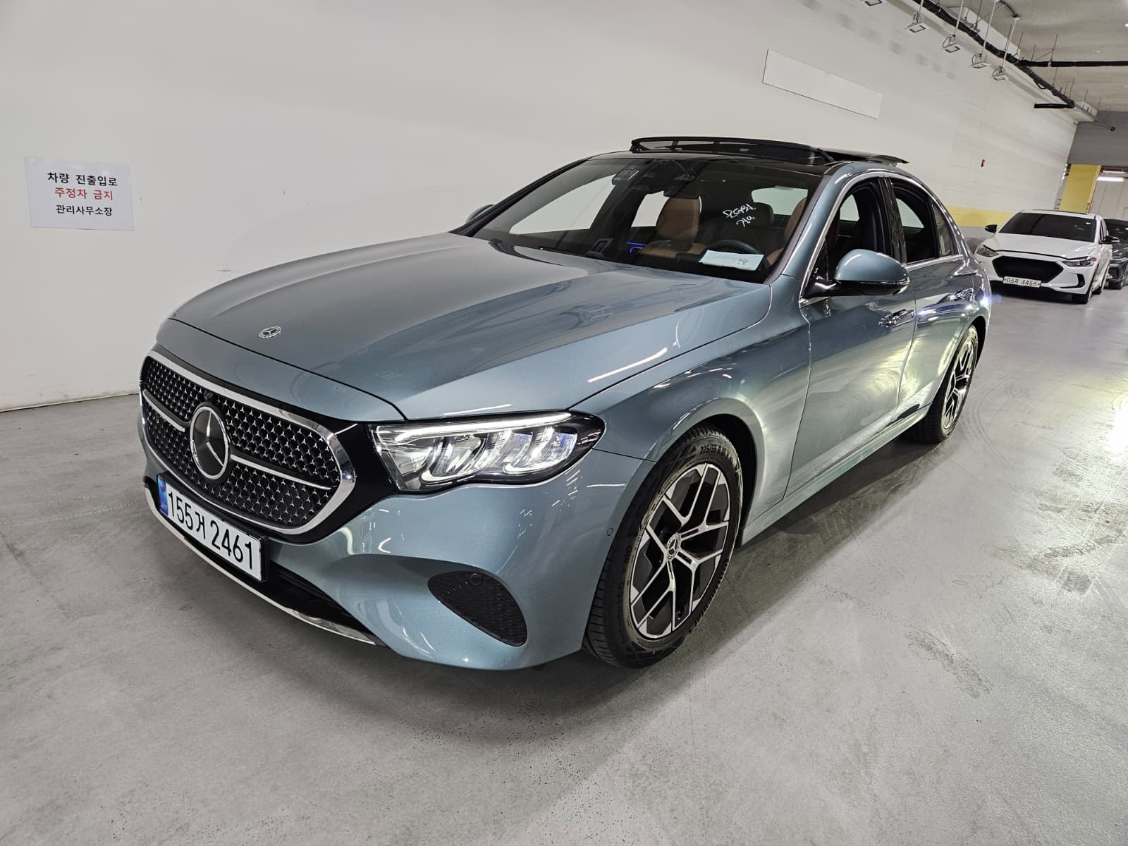 E200