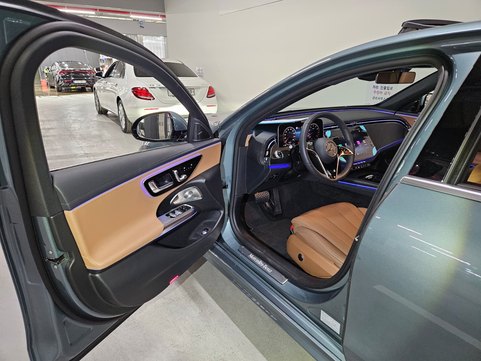 E200