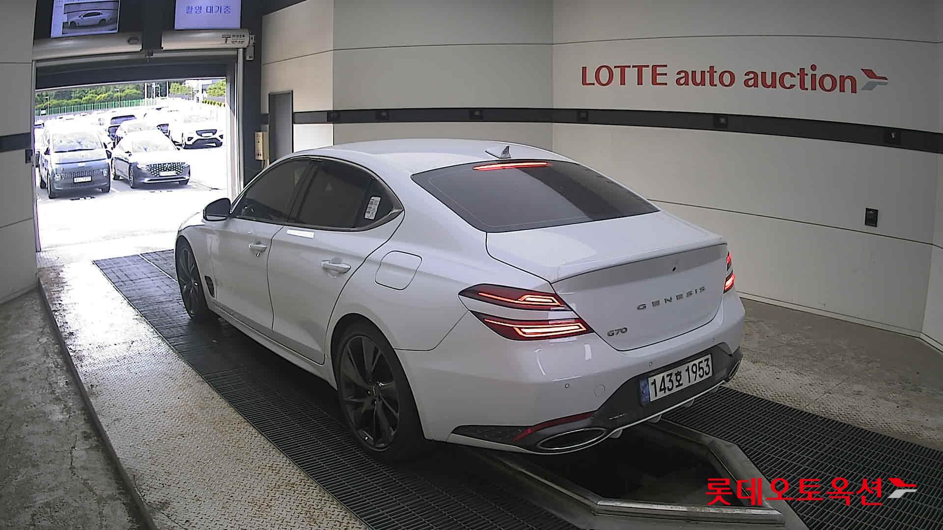 G70