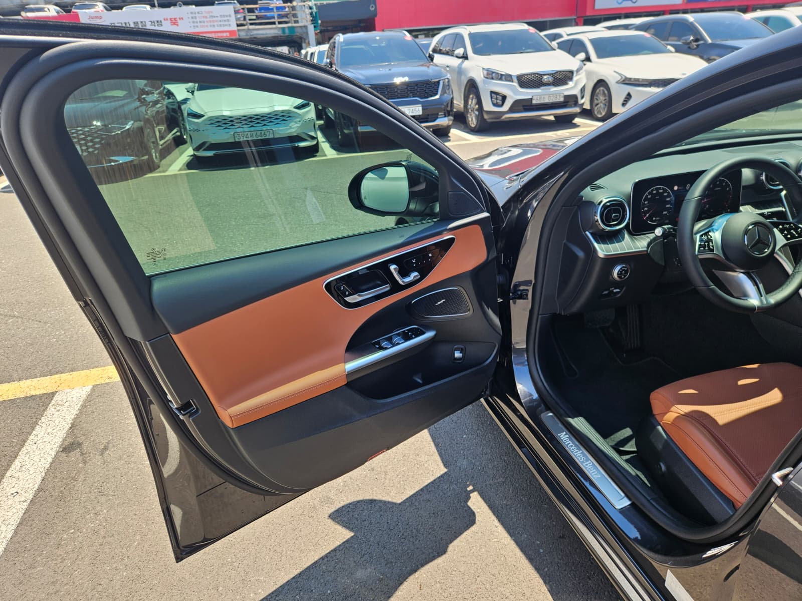 C300