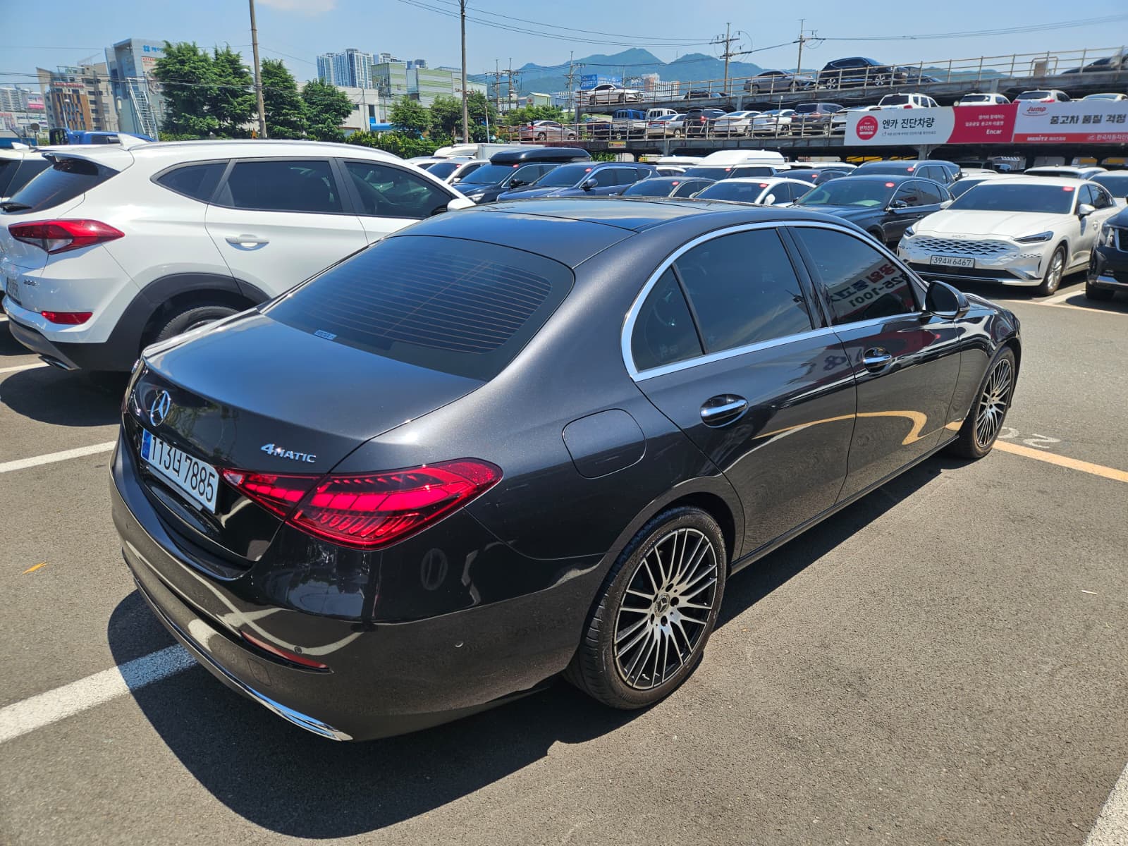 C300