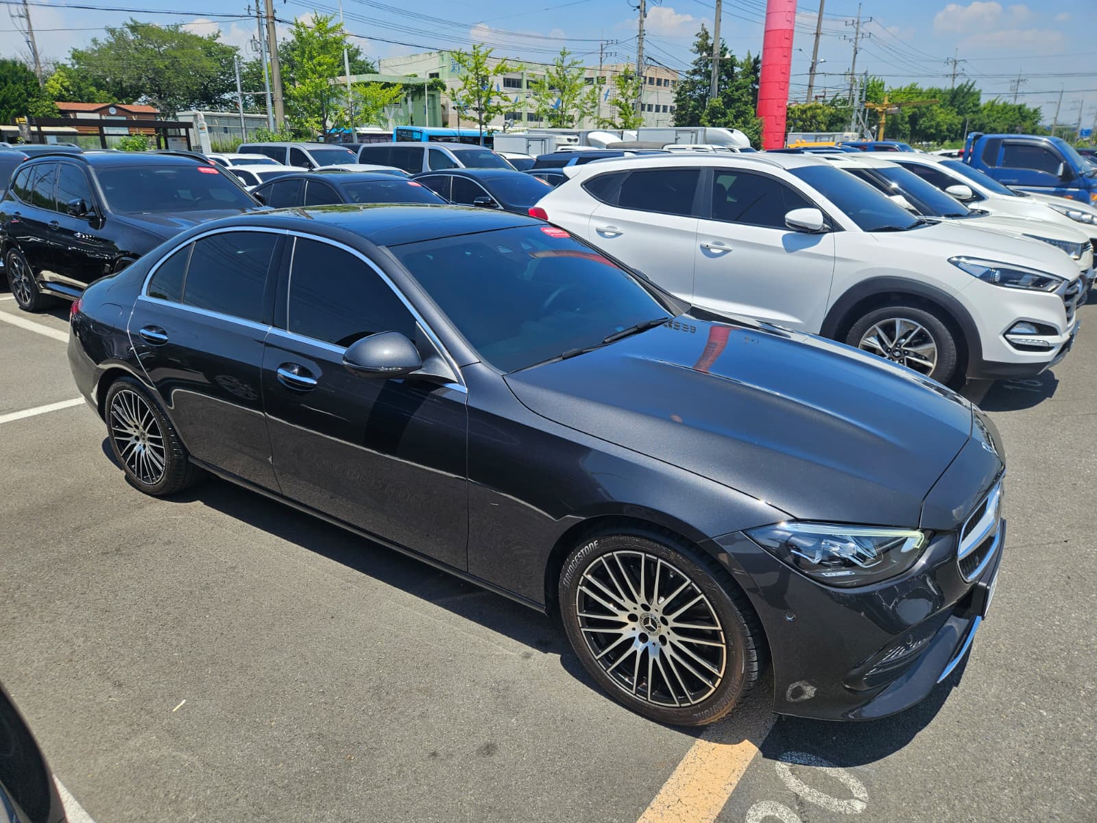 C300