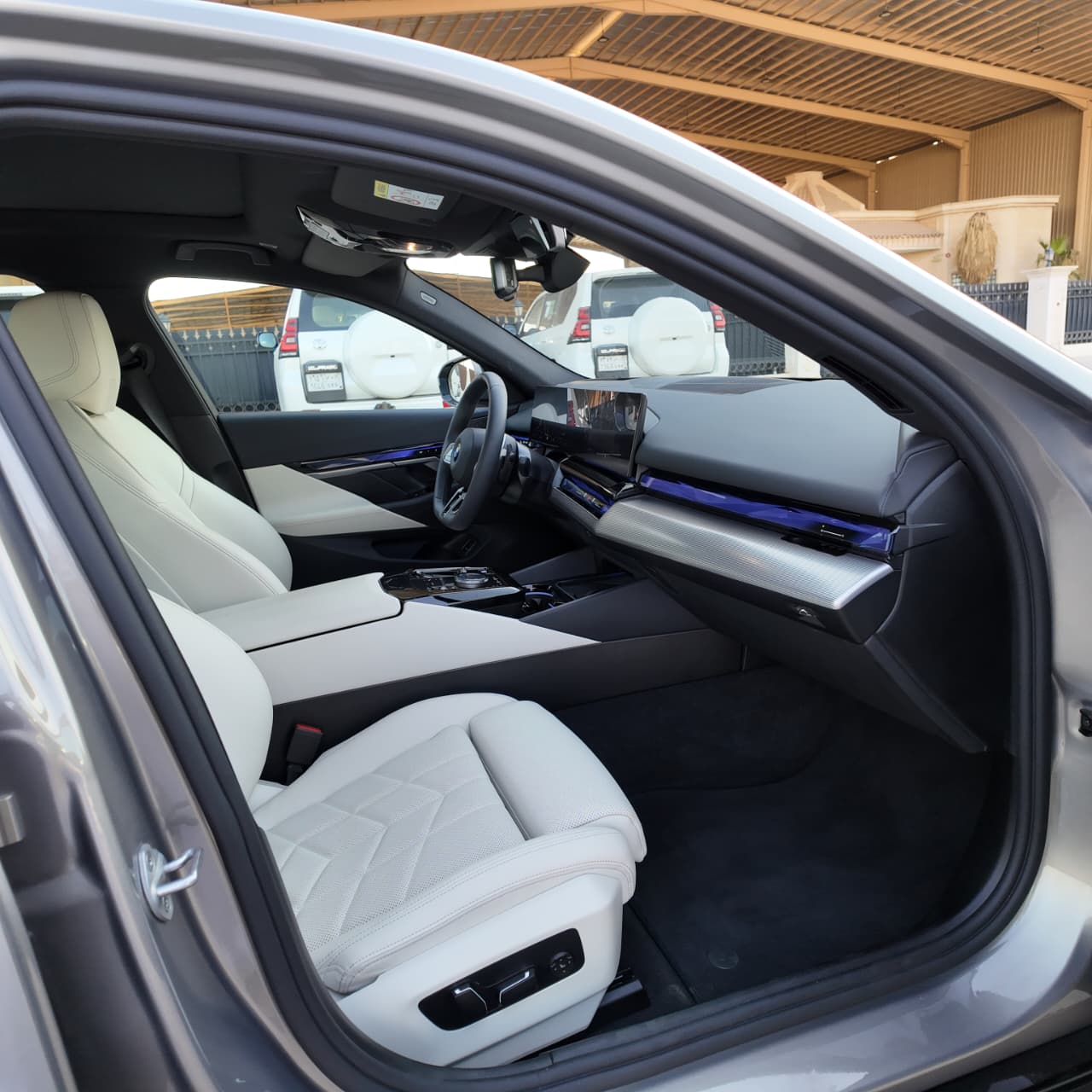 BMW520l