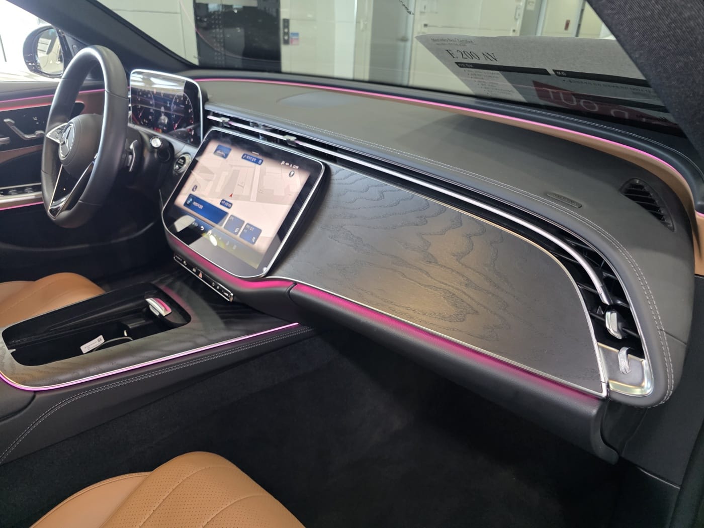 E200