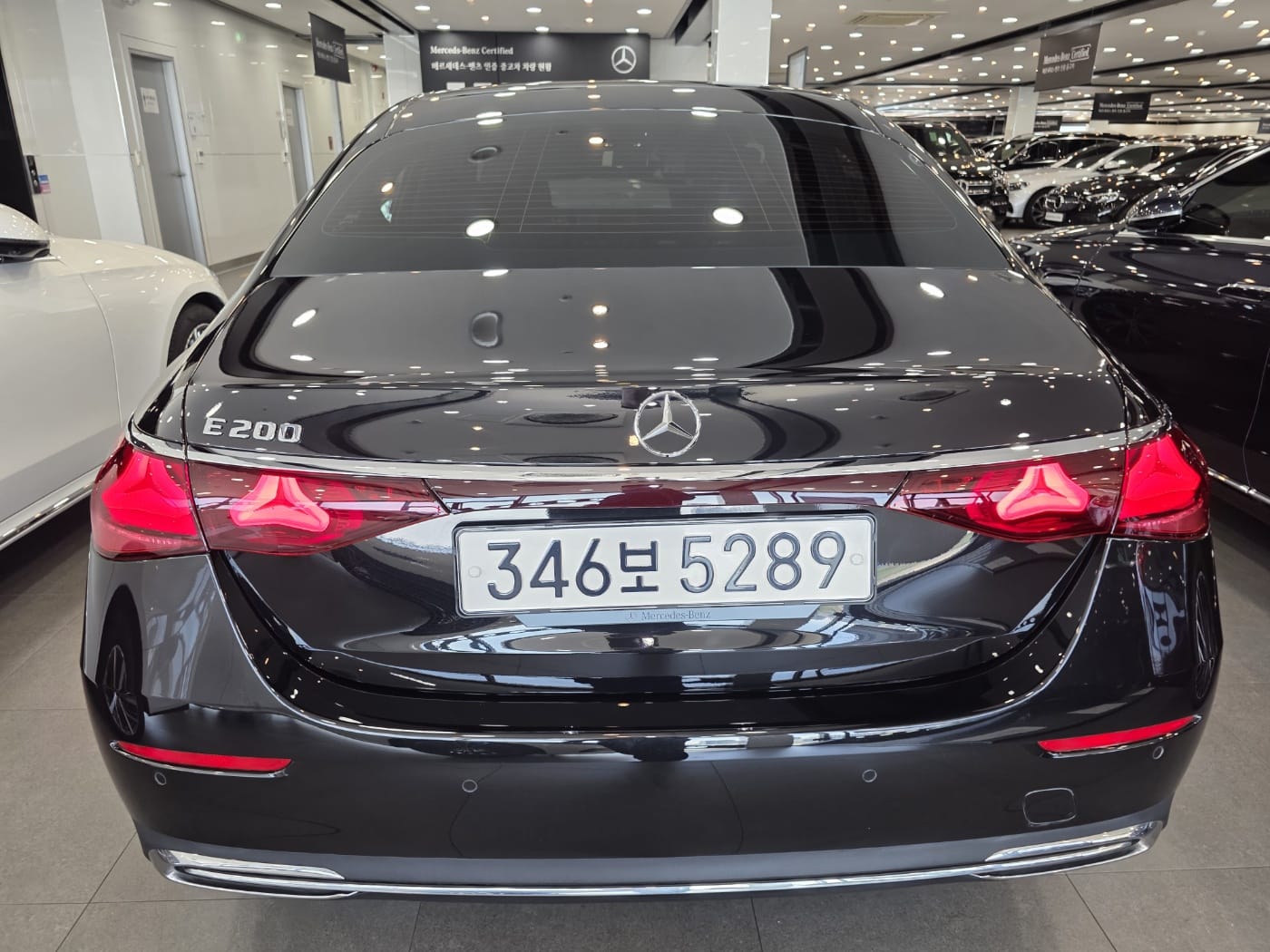 E200