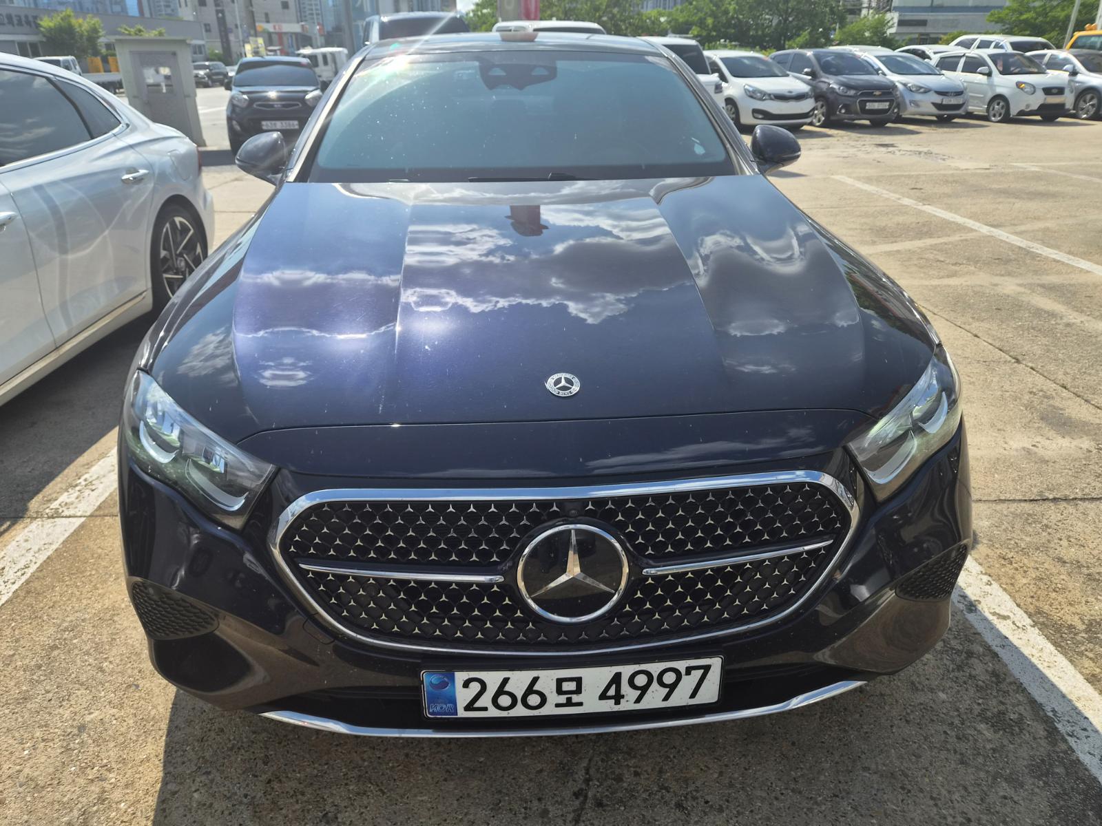 E200