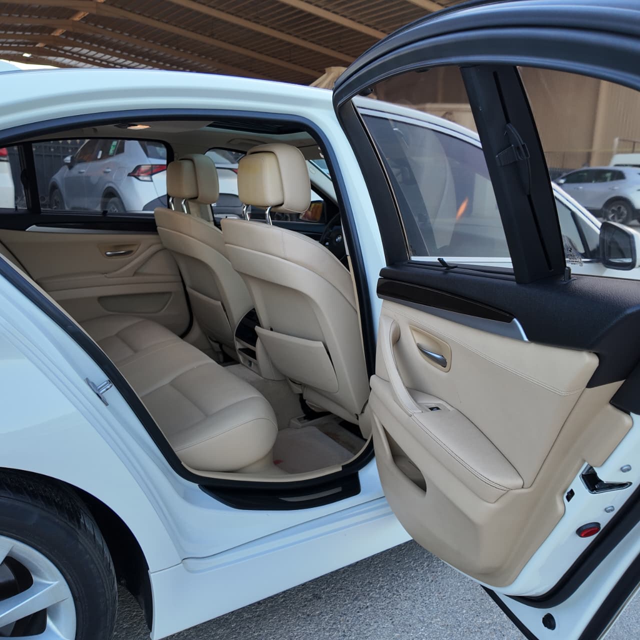 BMW520l