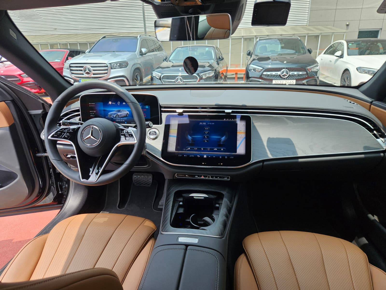 E200