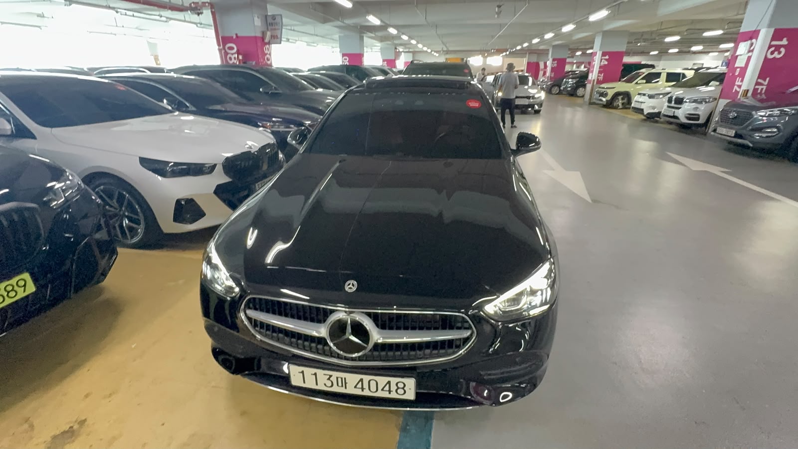 C300