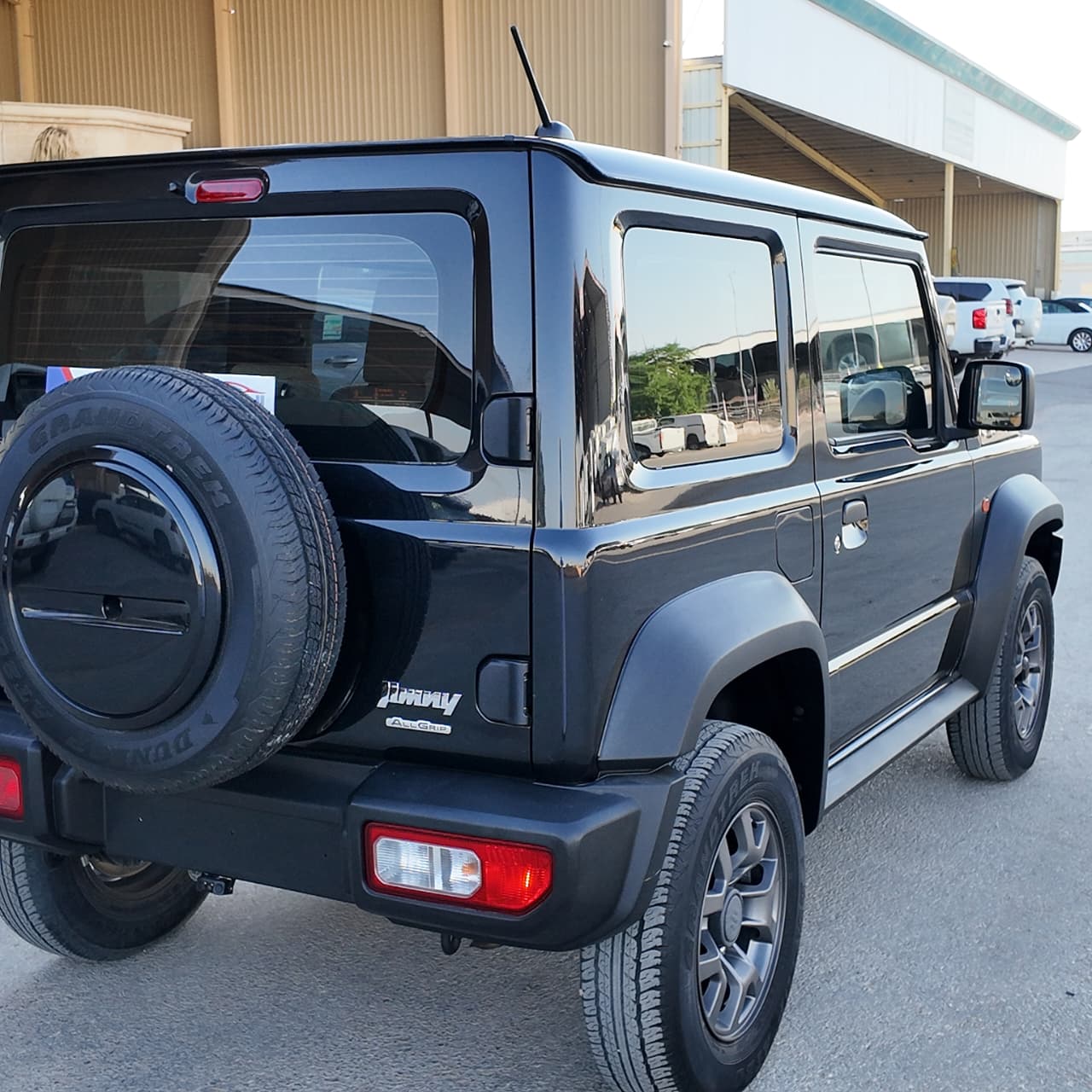 SUZUKI 