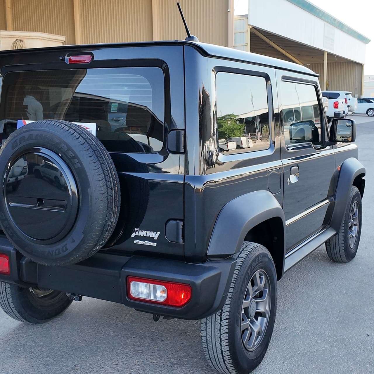 SUZUKI 